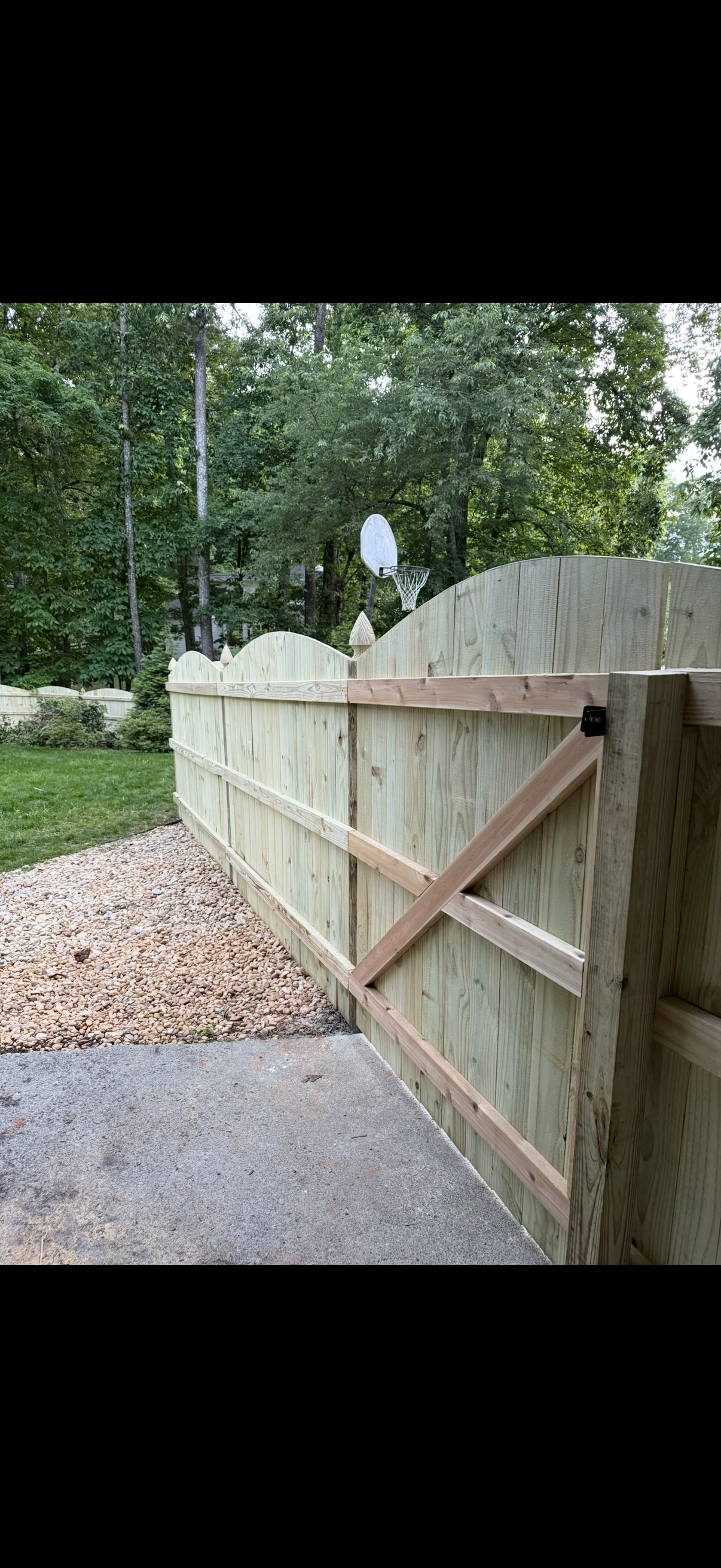 Scallop Fence2